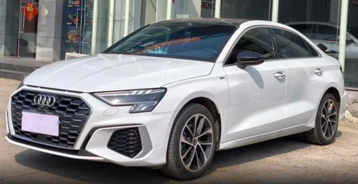 AUDI A3 2022