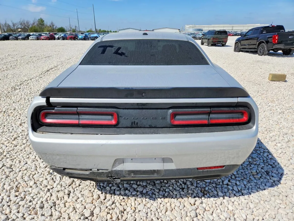 DODGE CHALLENGER SXT 2023