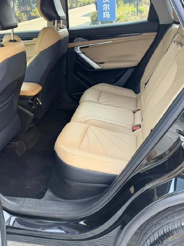 GEELY BOYUE L PREMIUM 2023