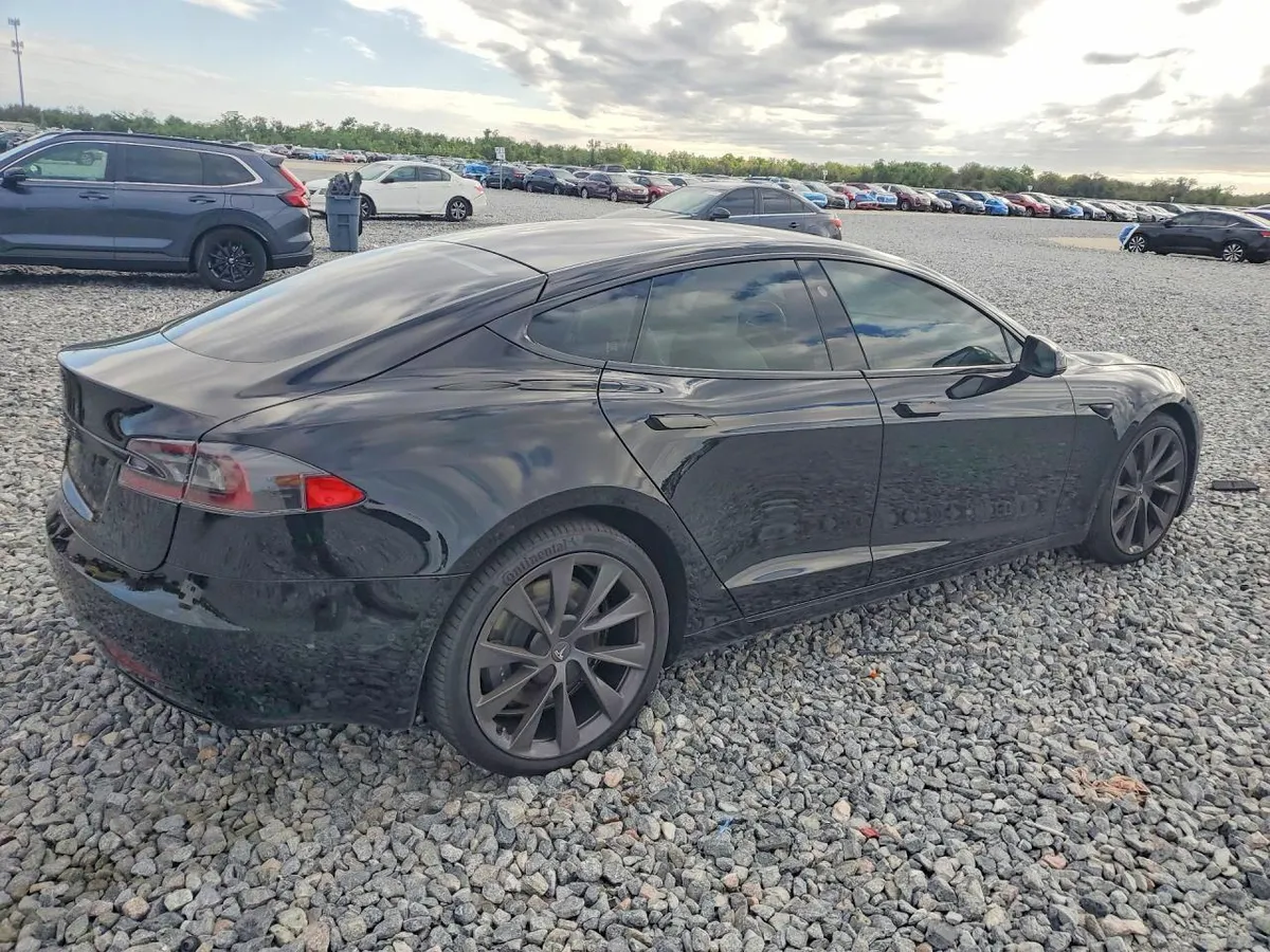 TESLA MODEL S LONG RANGE 2020