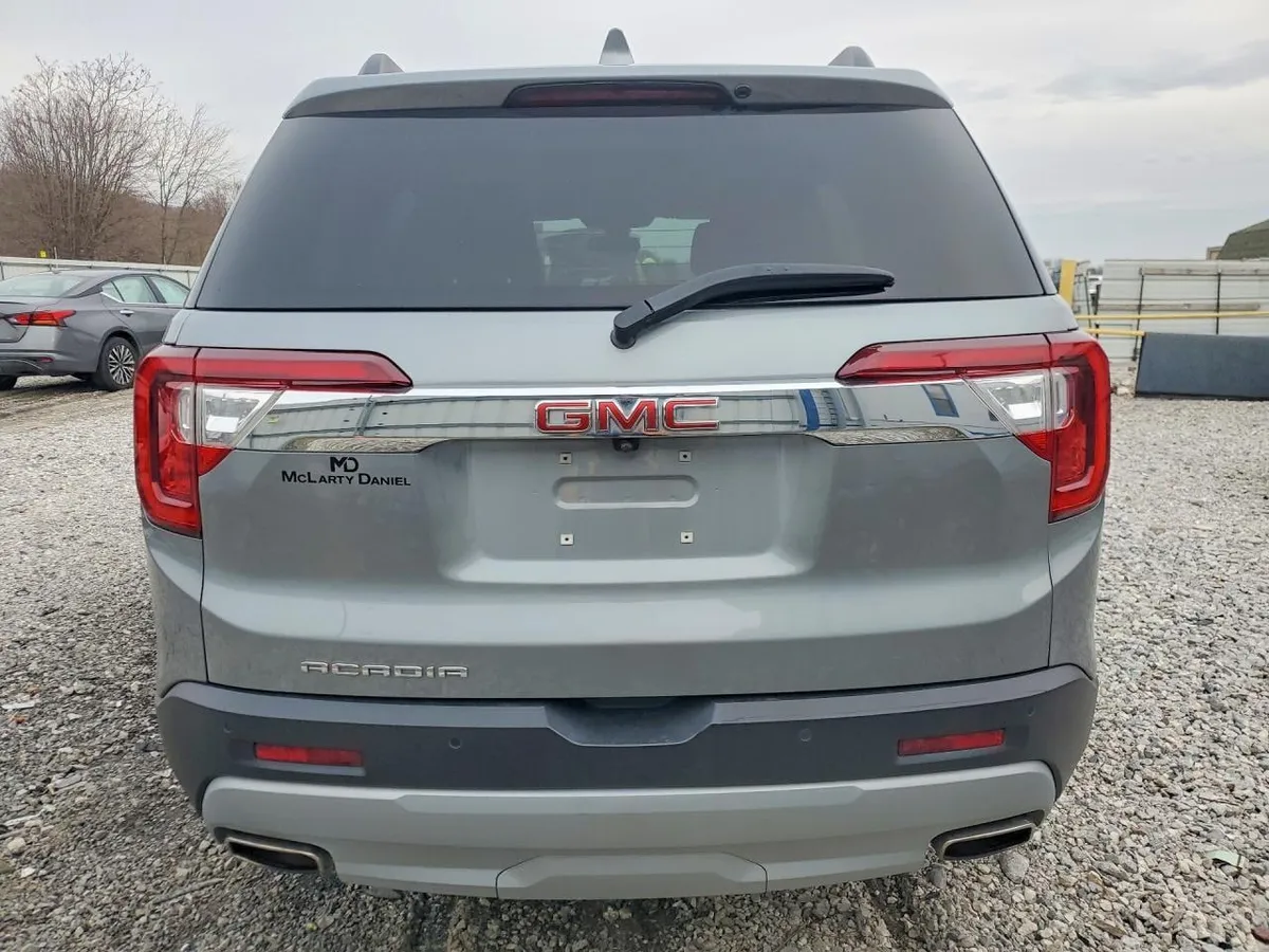 GMC ACADIA SLT 2023