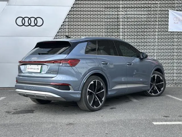AUDI Q4 E-TRON PREMIUM 2023