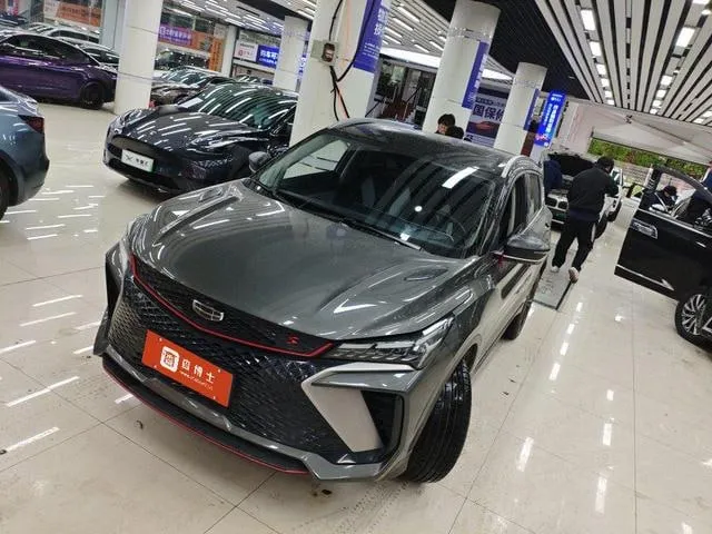 GEELY COOLRAY КОЖАНЫЙ САЛОН 2023