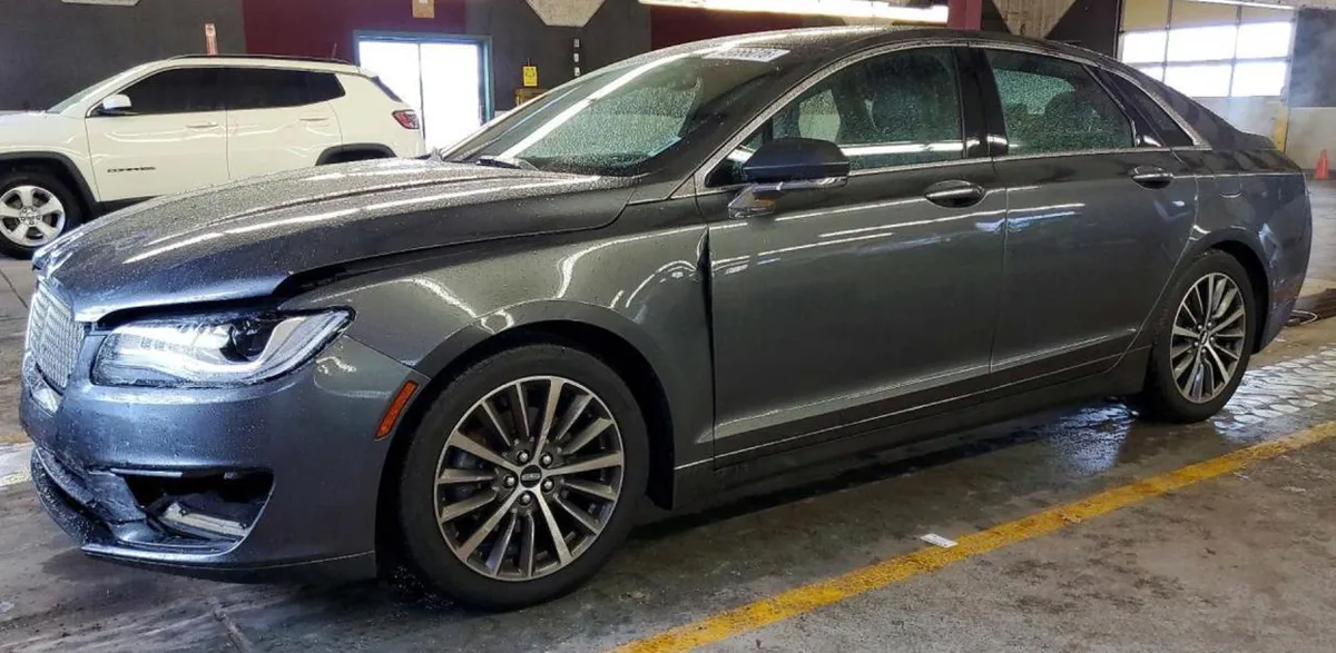 LINCOLN MKZ 2019