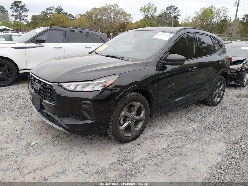 FORD ESCAPE ST-LINE 2023