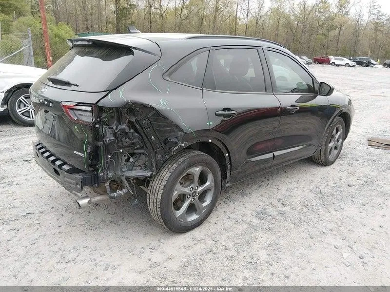 FORD ESCAPE ST-LINE 2023
