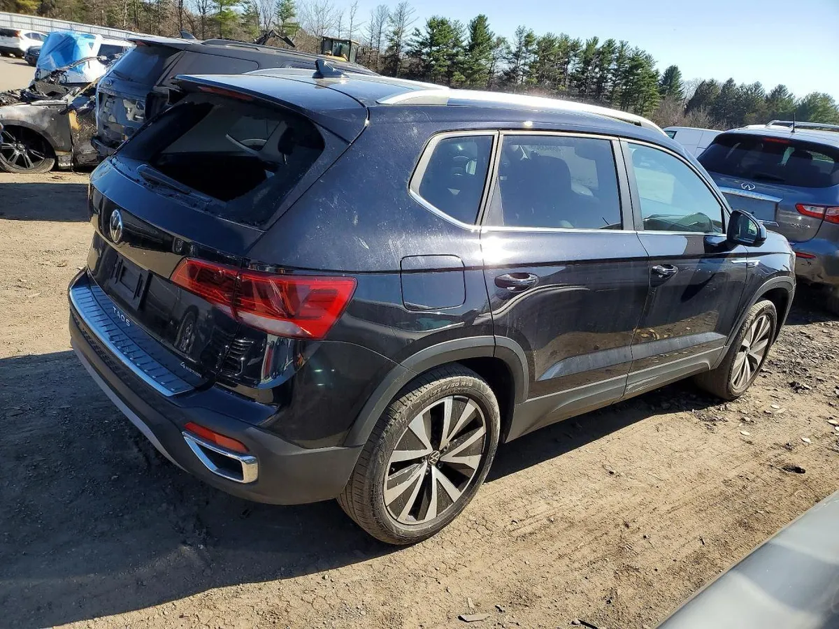 VOLKSWAGEN TAOS SE (ПОЛНЫЙ ПРИВОД) 2023