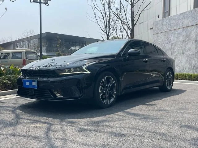KIA K5 2021