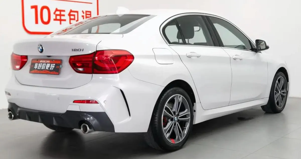 BMW 1 SERIES FACELIFT 120I 2021