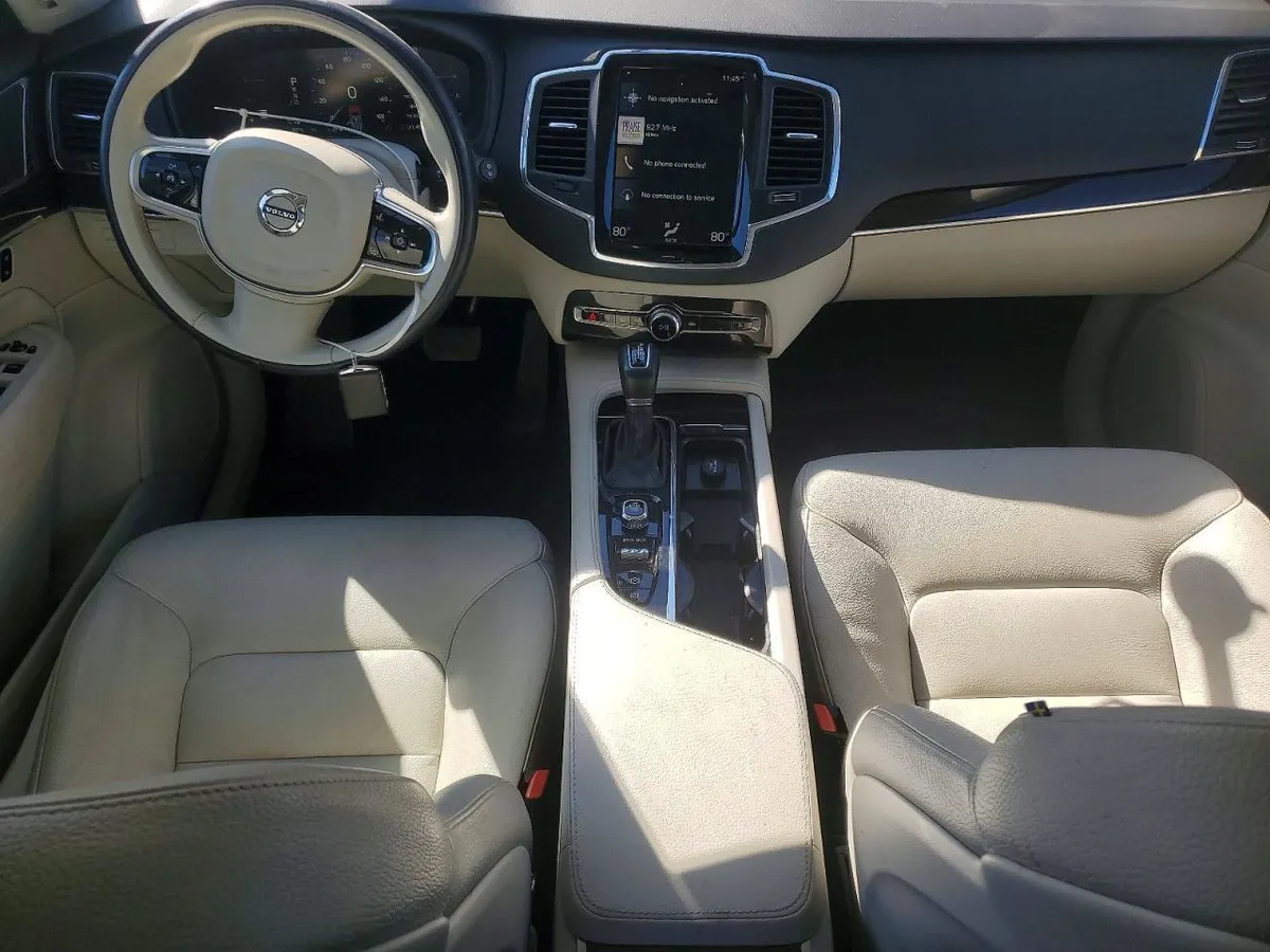 VOLVO XC90 T5 MOMENTUM 2019