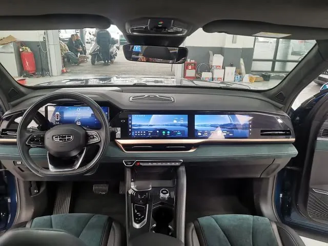 GEELY XINGYUE L 2021