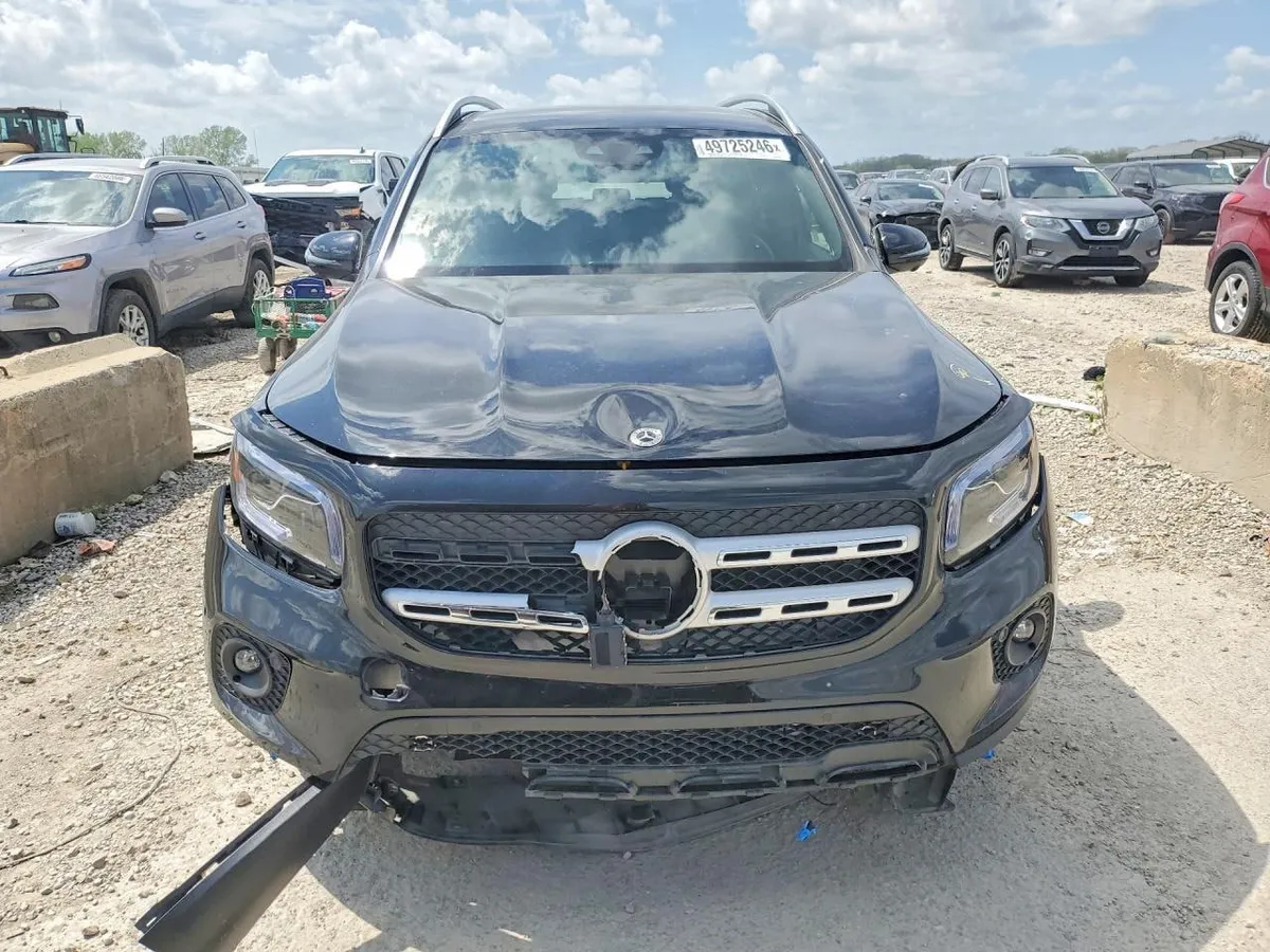 MERCEDES-BENZ GLB 250 4MATIC 2023