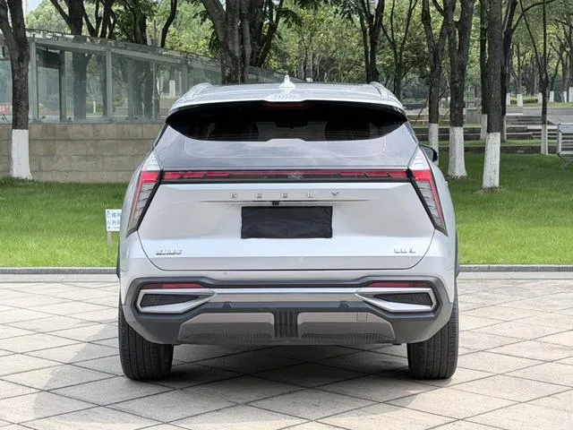 GEELY BOYUE L PREMIUM 2023