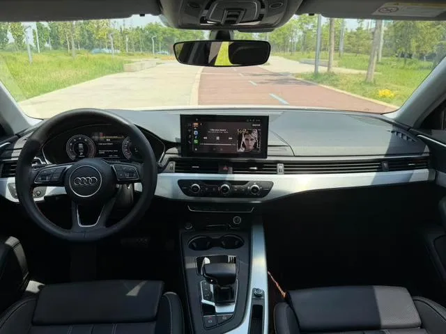 AUDI A4L 2022