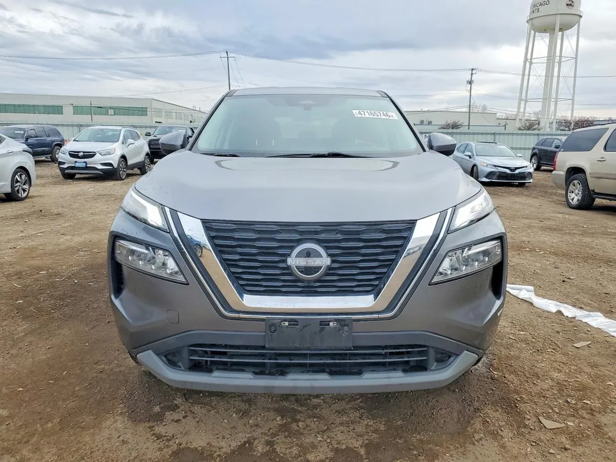 NISSAN ROGUE SV 2023