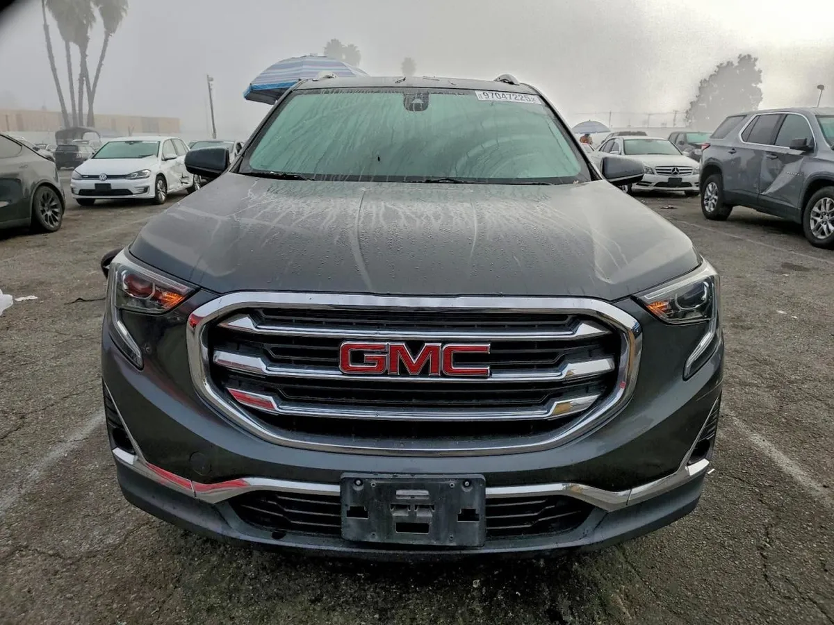 GMC TERRAIN SLT 2020