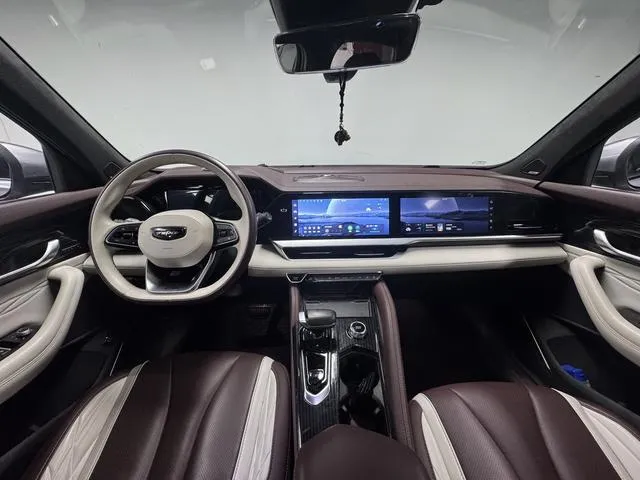 GEELY XINGYUE L 2022