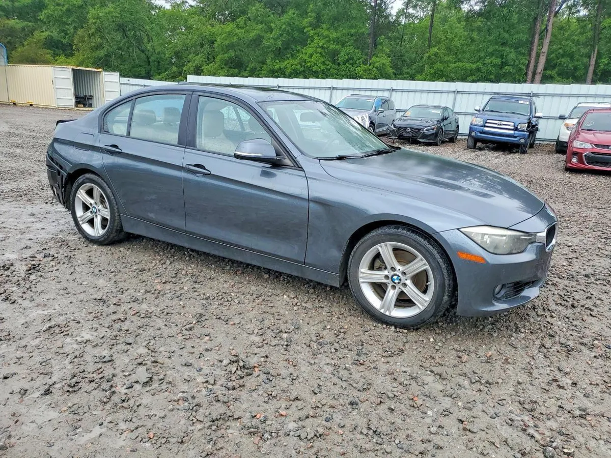 BMW 328 I 2015