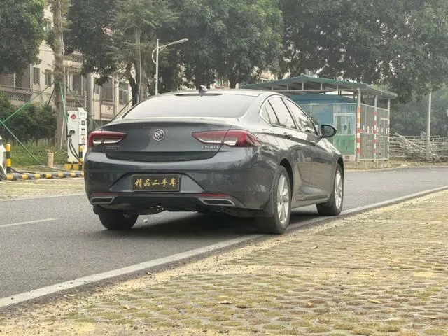 BUICK REGAL 2022