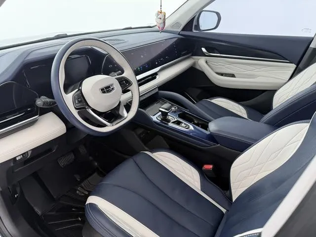 GEELY MONJARO АДАПТИВНЫЙ КРУИЗ-КОНТРОЛЬ 2022