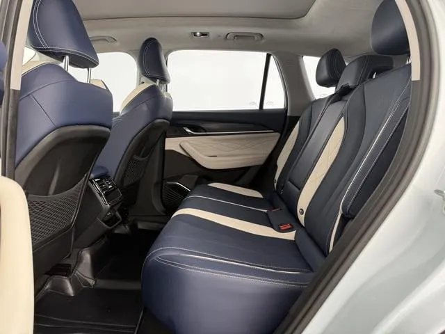 GEELY MONJARO АДАПТИВНЫЙ КРУИЗ-КОНТРОЛЬ 2022