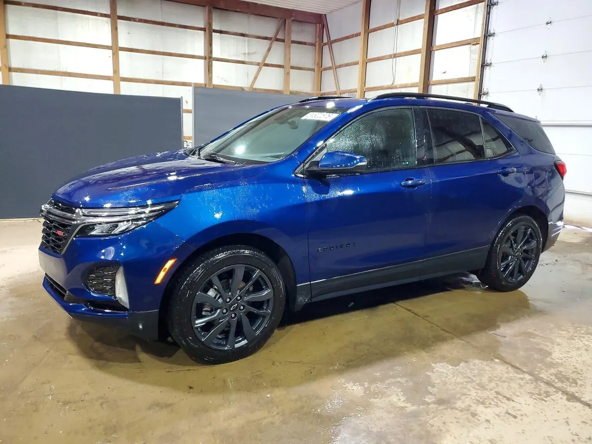 CHEVROLET EQUINOX RS (БЕЗ ПОВРЕЖДЕНИЙ) 2022