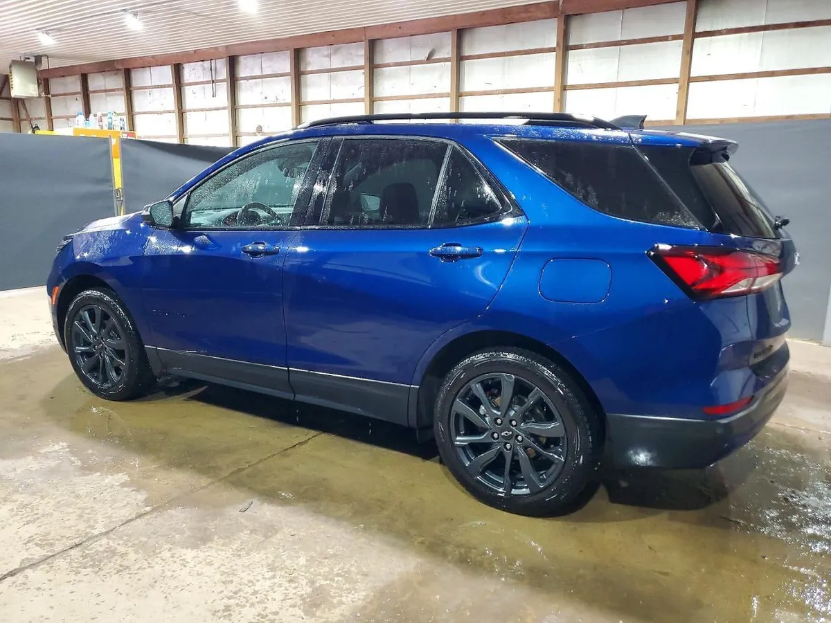 CHEVROLET EQUINOX RS (БЕЗ ПОВРЕЖДЕНИЙ) 2022