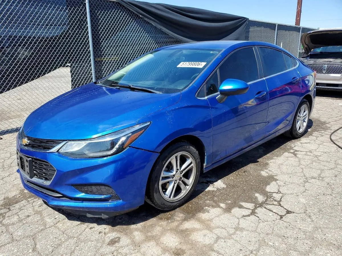 CHEVROLET CRUZE LT 2017