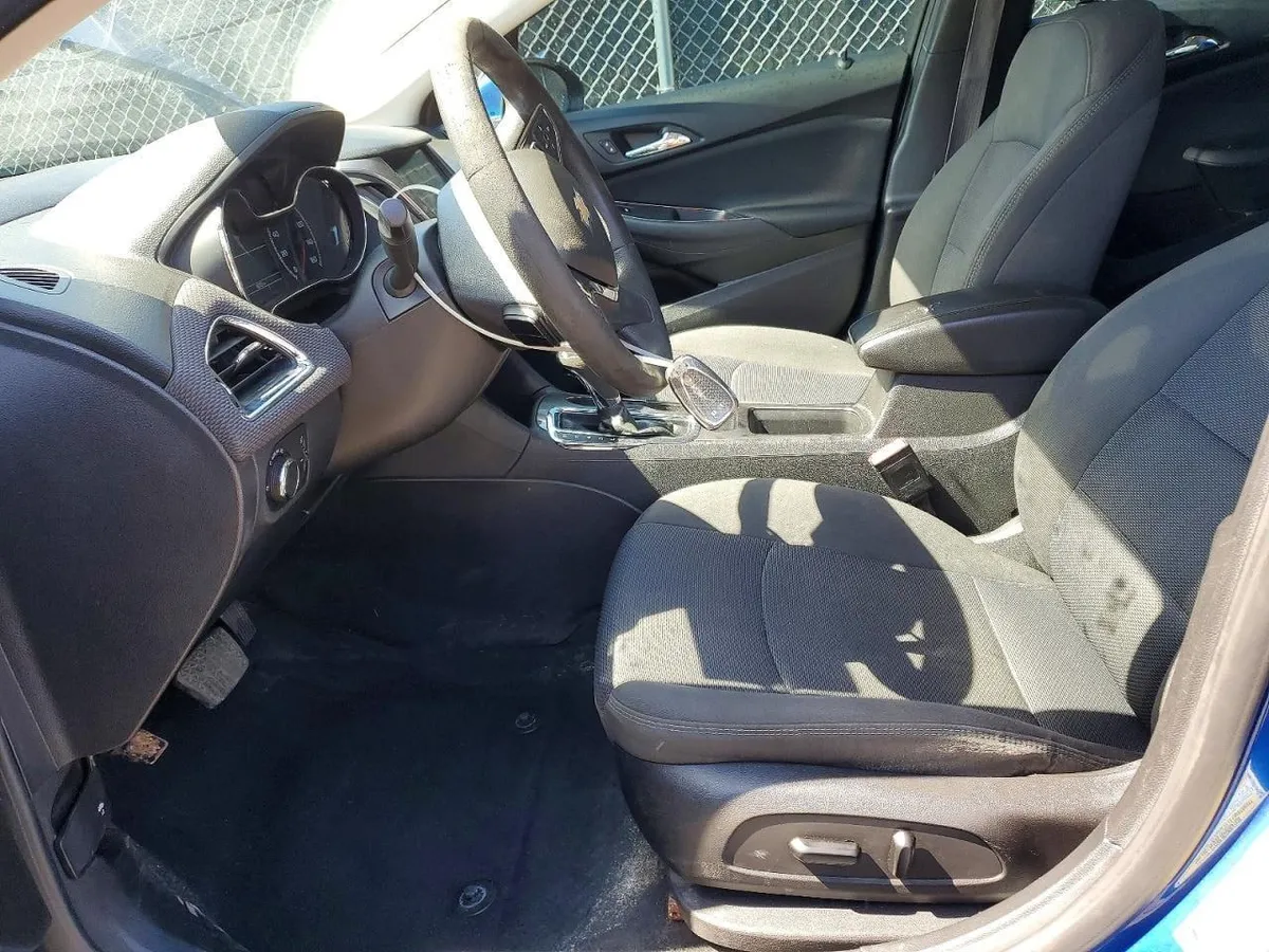 CHEVROLET CRUZE LT 2017