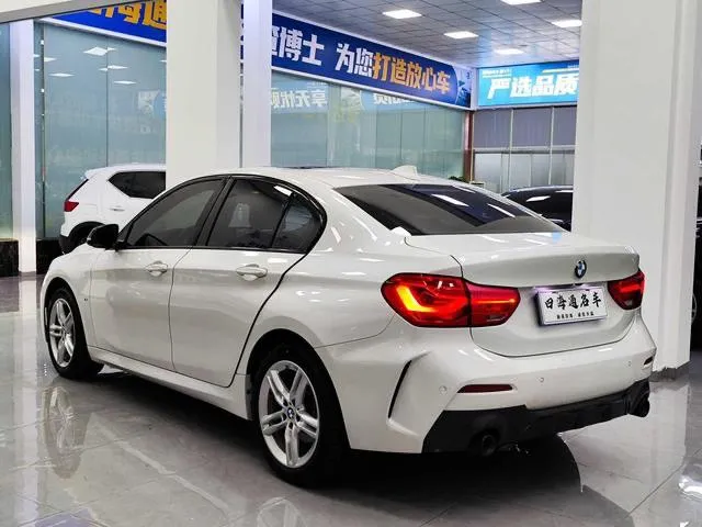BMW 120I M SPORTS 2021