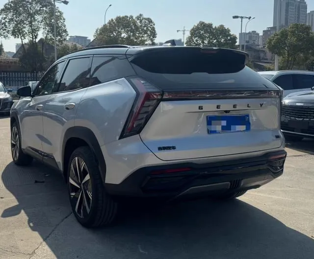 GEELY BOYUE L PREMIUM 2023