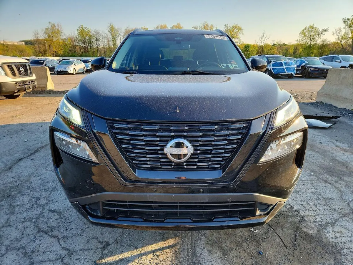 NISSAN ROGUE SV 2023
