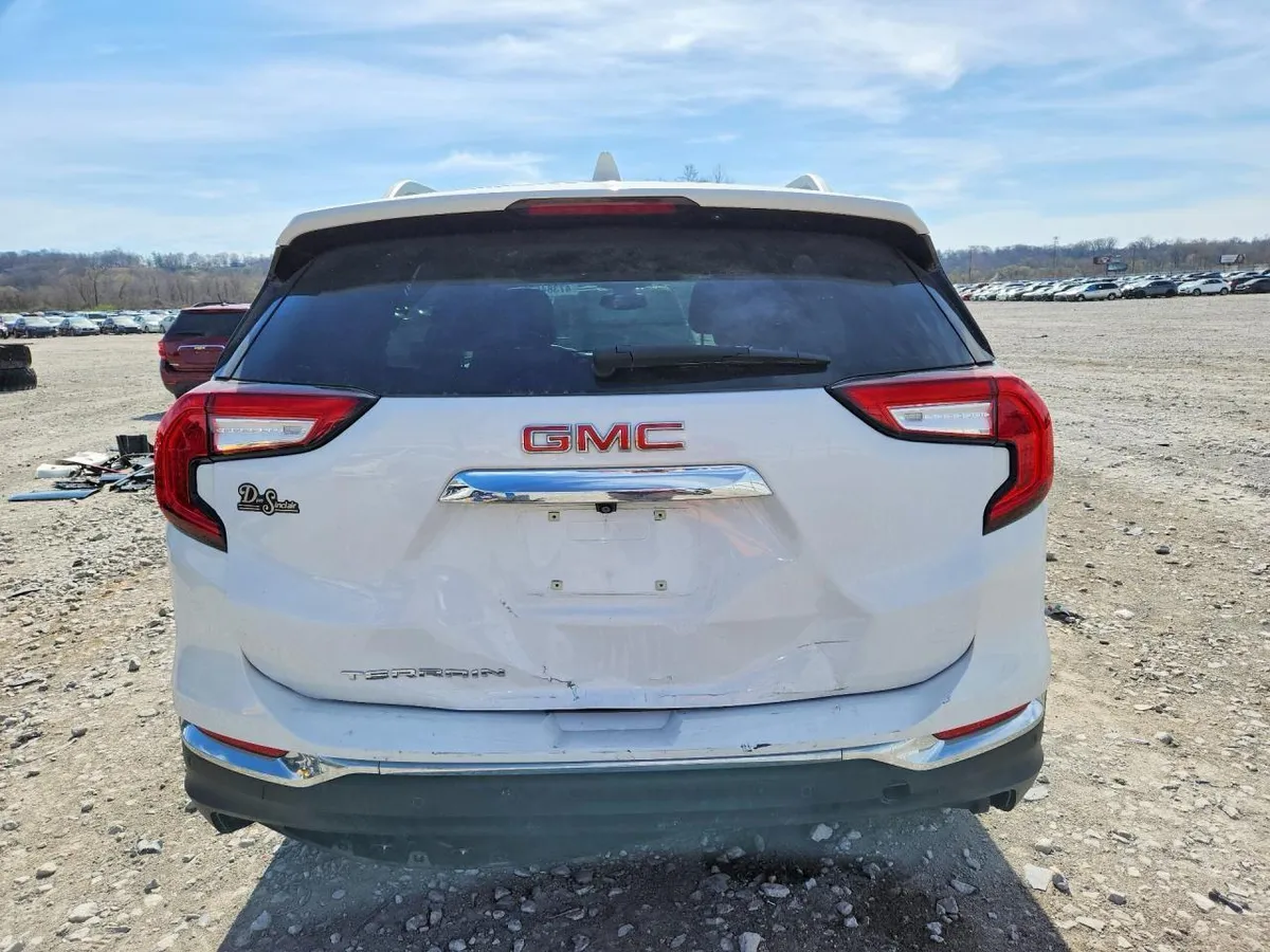 GMC TERRAIN SLT 2022
