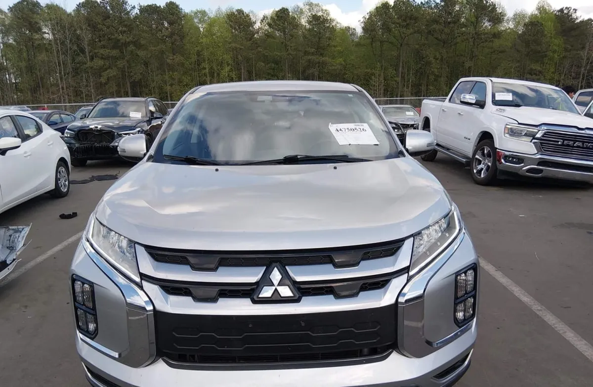 MITSUBISHI OUTLANDER SPORT SE AWC 2023