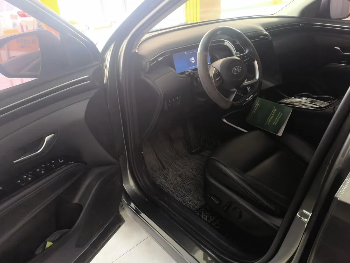 HYUNDAI TUCSON LUX PRESTIGE EDITION 2022