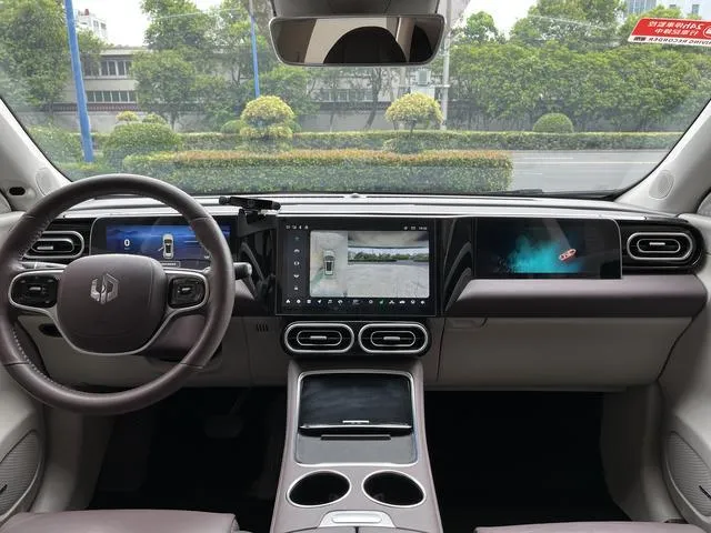 LEAPMOTOR C11 2023