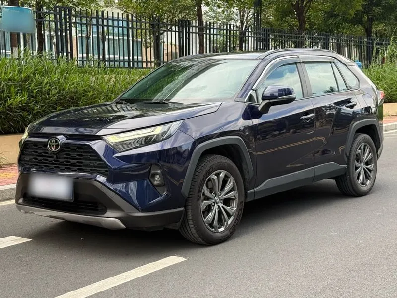 TOYOTA RAV4 FASHION PLUS EDITION 2023