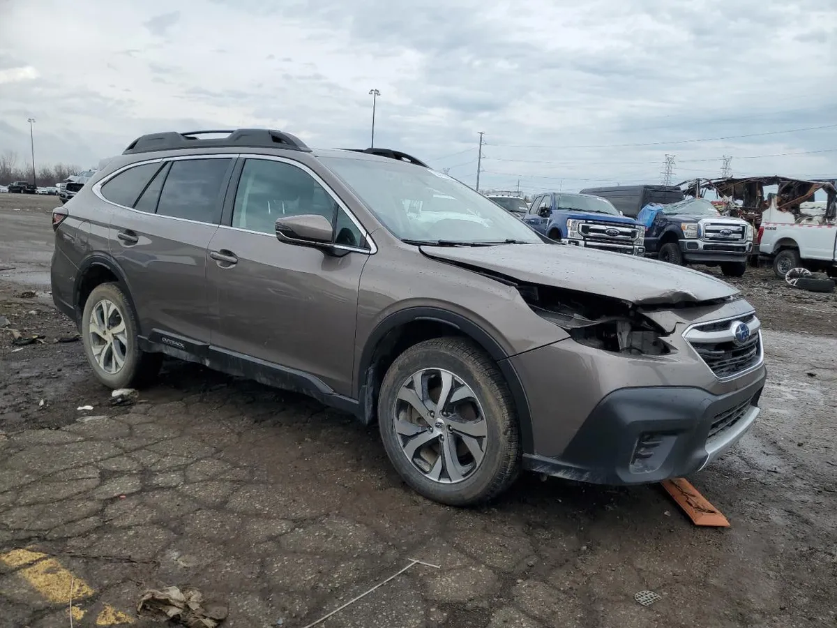 SUBARU OUTBACK LIMITED 2022