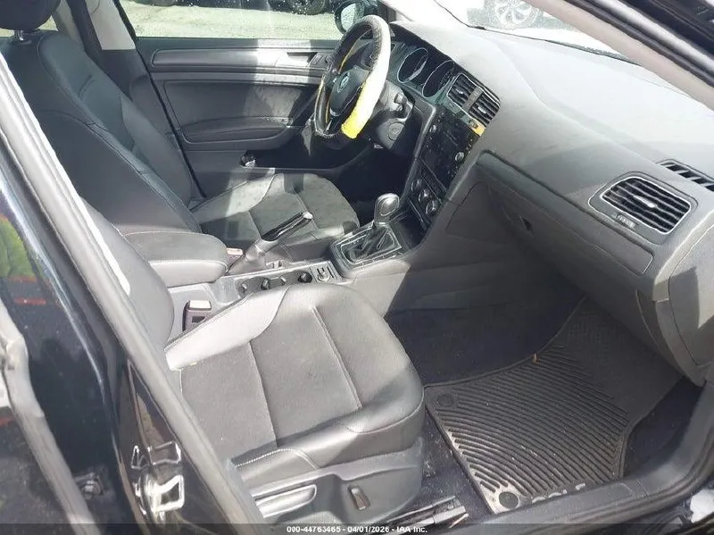 VOLKSWAGEN GOLF 1.4T S/1.4T SE 2019