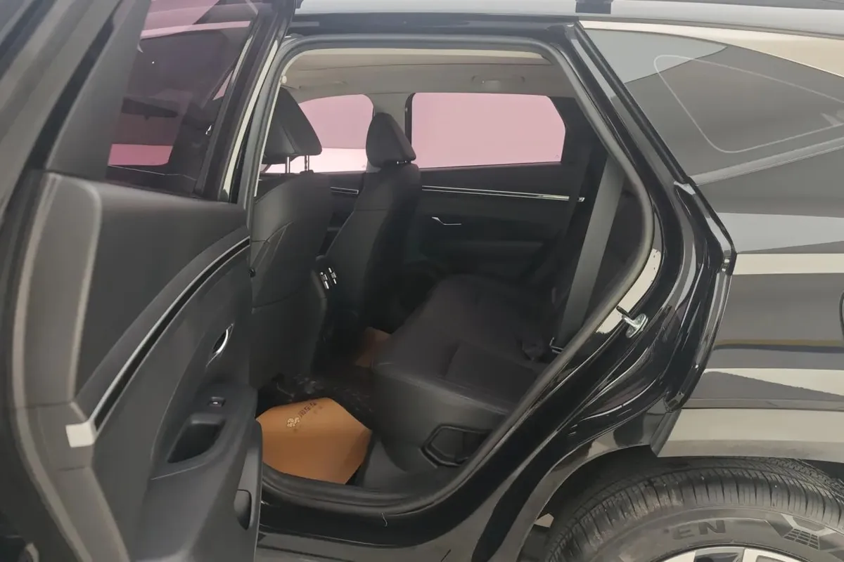 HYUNDAI TUCSON L 2023