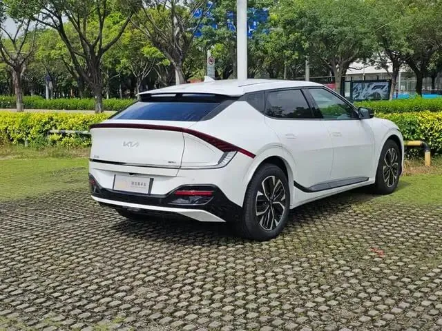 KIA EV6 2023