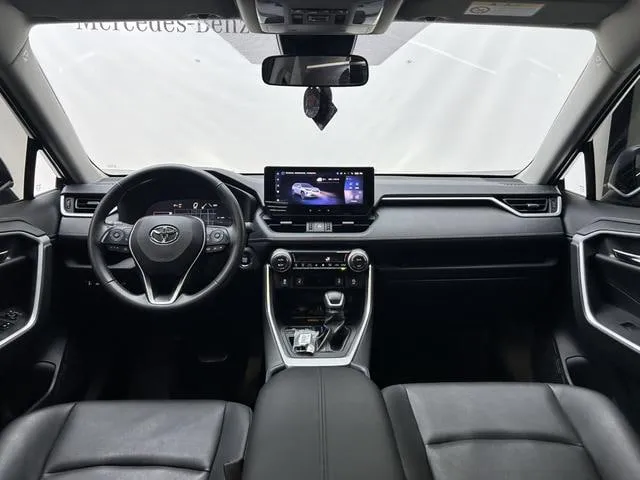 TOYOTA RAV4 2023
