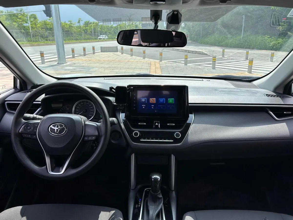 TOYOTA FRONTLANDER ELITE 2022