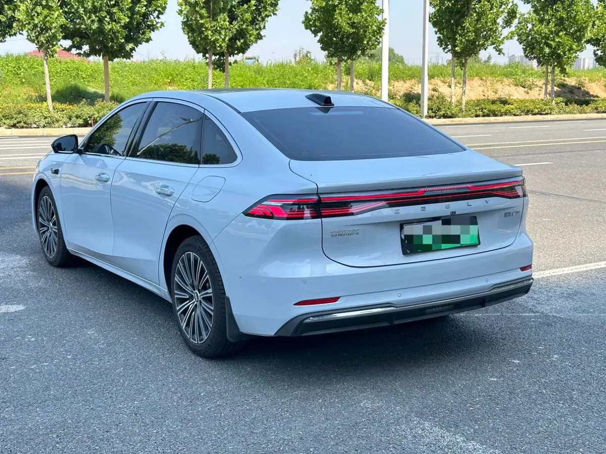 GEELY A7 EM 2025