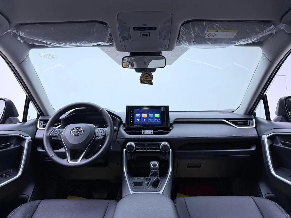 TOYOTA RAV4 URBAN VERSION RAV4 CVT URBAN VERSION 2023