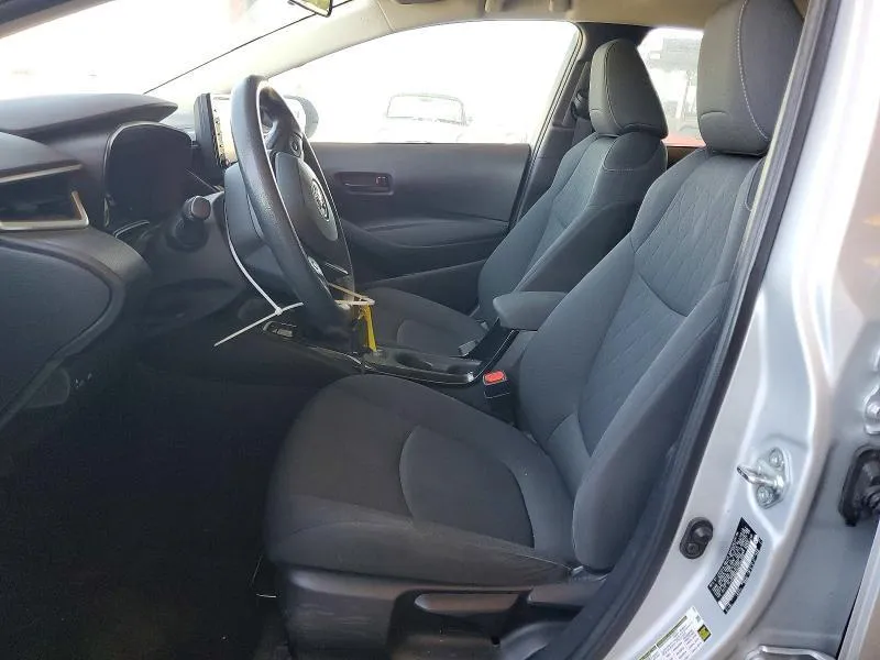 TOYOTA COROLLA LE 2022