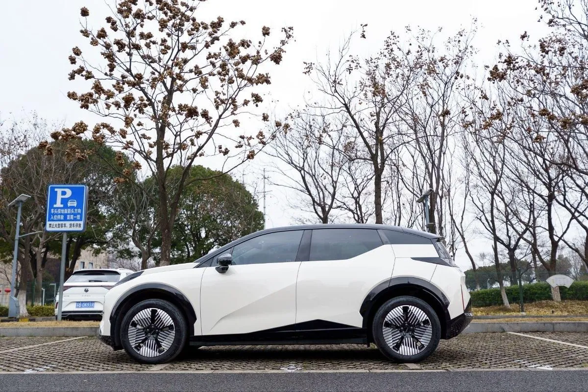 ZEEKR X 2023 MODEL AWD YOU EDITION 4-SEATER 2023