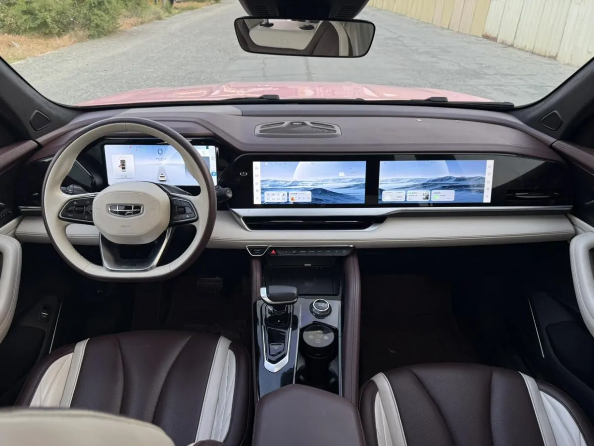GEELY XINGYUE L PREMIUM 2021
