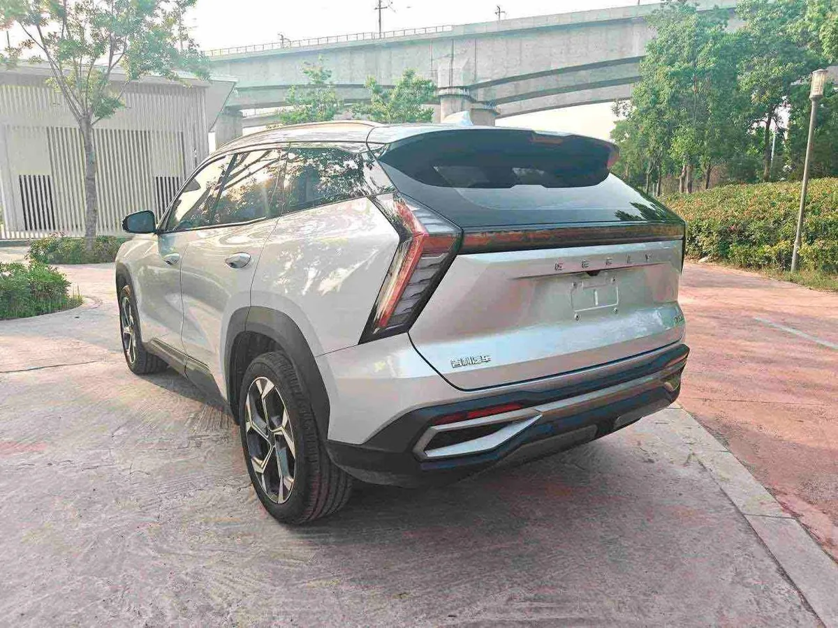 GEELY BOYUE L PREMIUM 2023