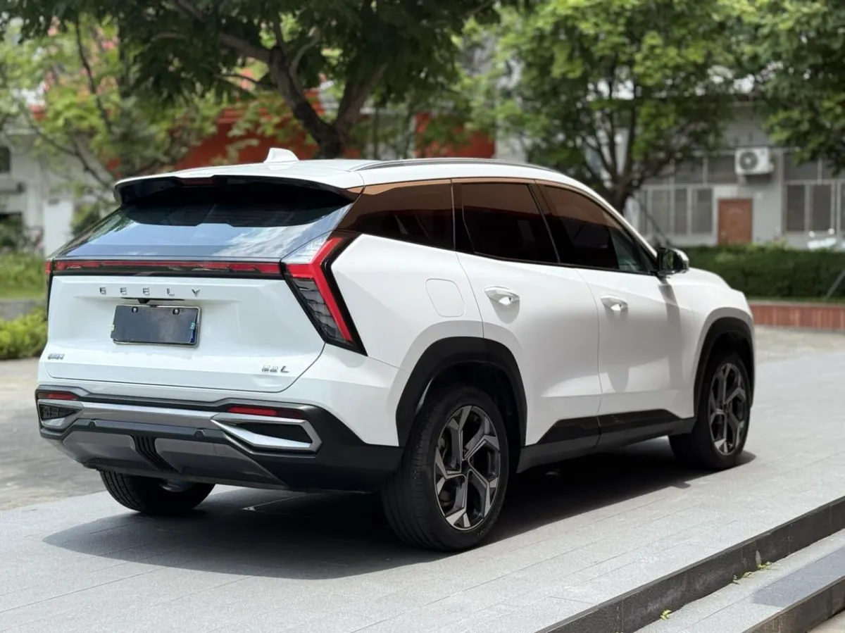 GEELY BOYUE L PREMIUM 2023